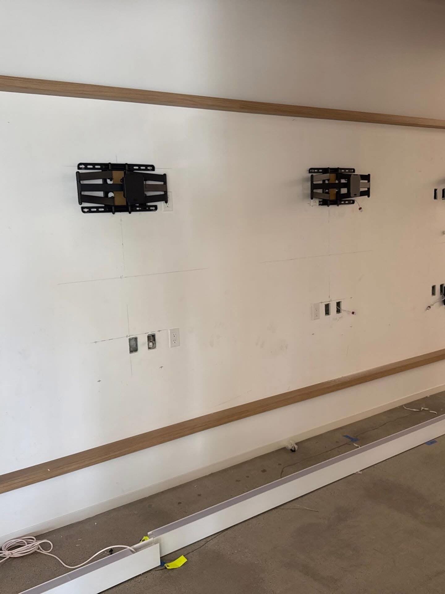 TV Matrix Wall